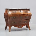 1312 8449 CHEST OF DRAWERS